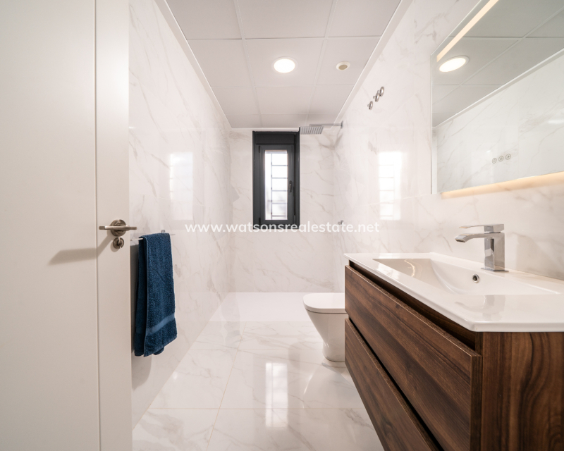 Resale - Fristaende Villa - Urb. La Marina