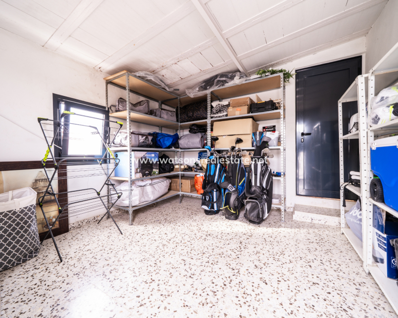 Resale - Fristaende Villa - Urb. La Marina