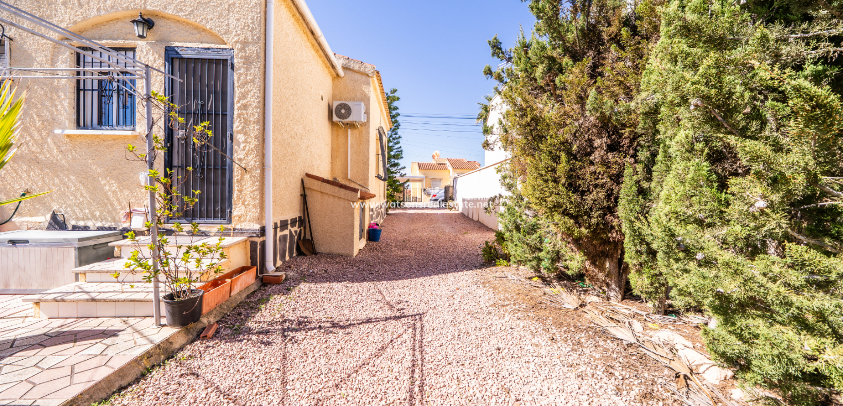 Resale - Fristaende Villa - Urb. La Marina