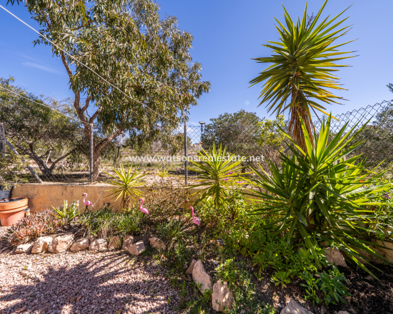 Resale - Fristaende Villa - Urb. La Marina