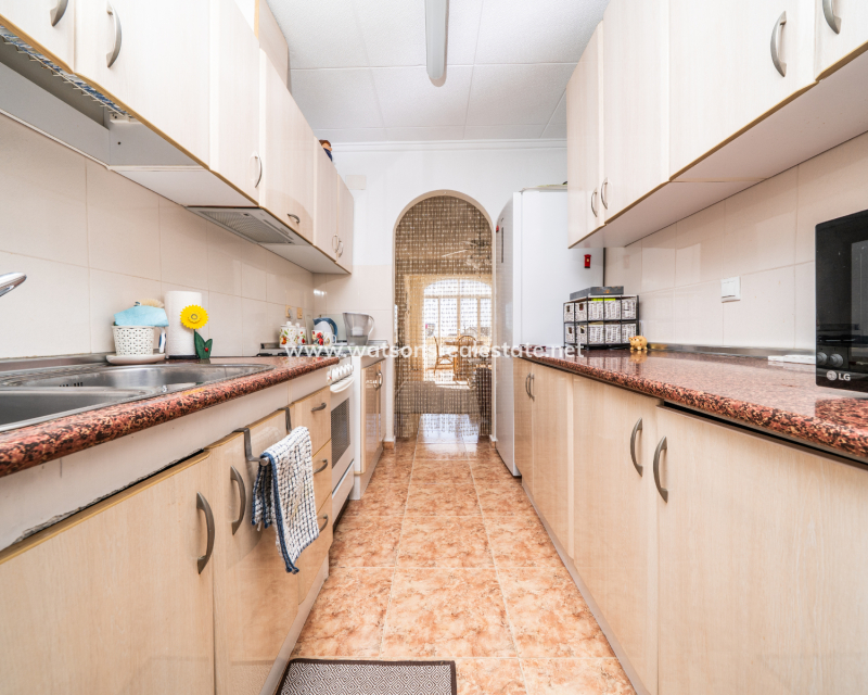 Resale - Fristaende Villa - Urb. La Marina