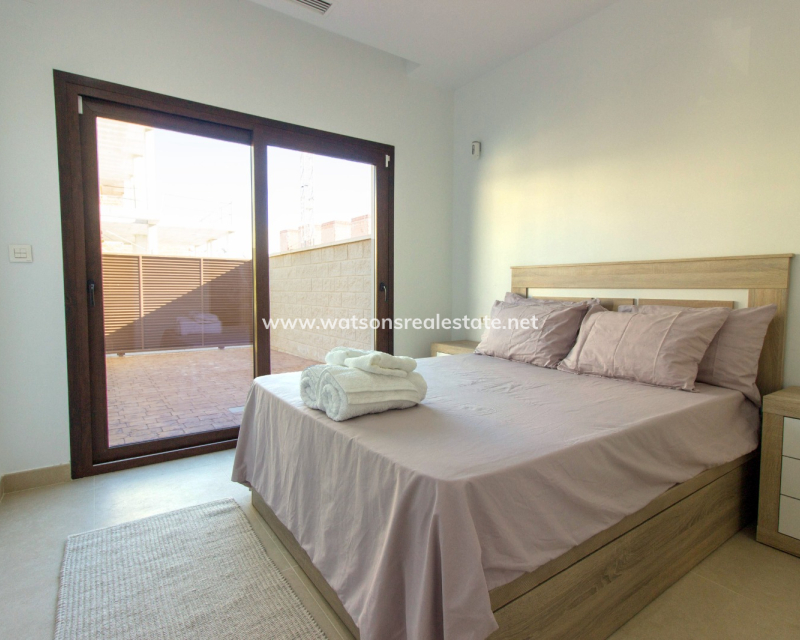 Resale - Fristaende Villa - Urb. La Marina