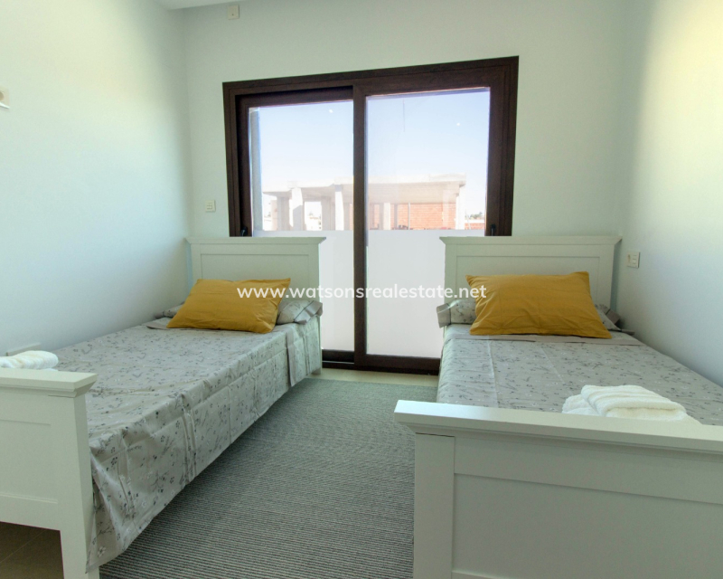 Resale - Fristaende Villa - Urb. La Marina