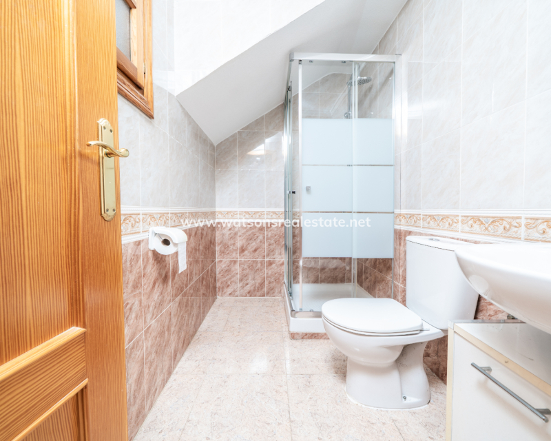 Resale - Fristaende Villa - Urb. La Marina