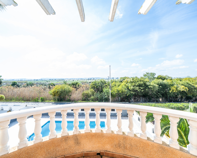 Resale - Fristaende Villa - Urb. La Marina