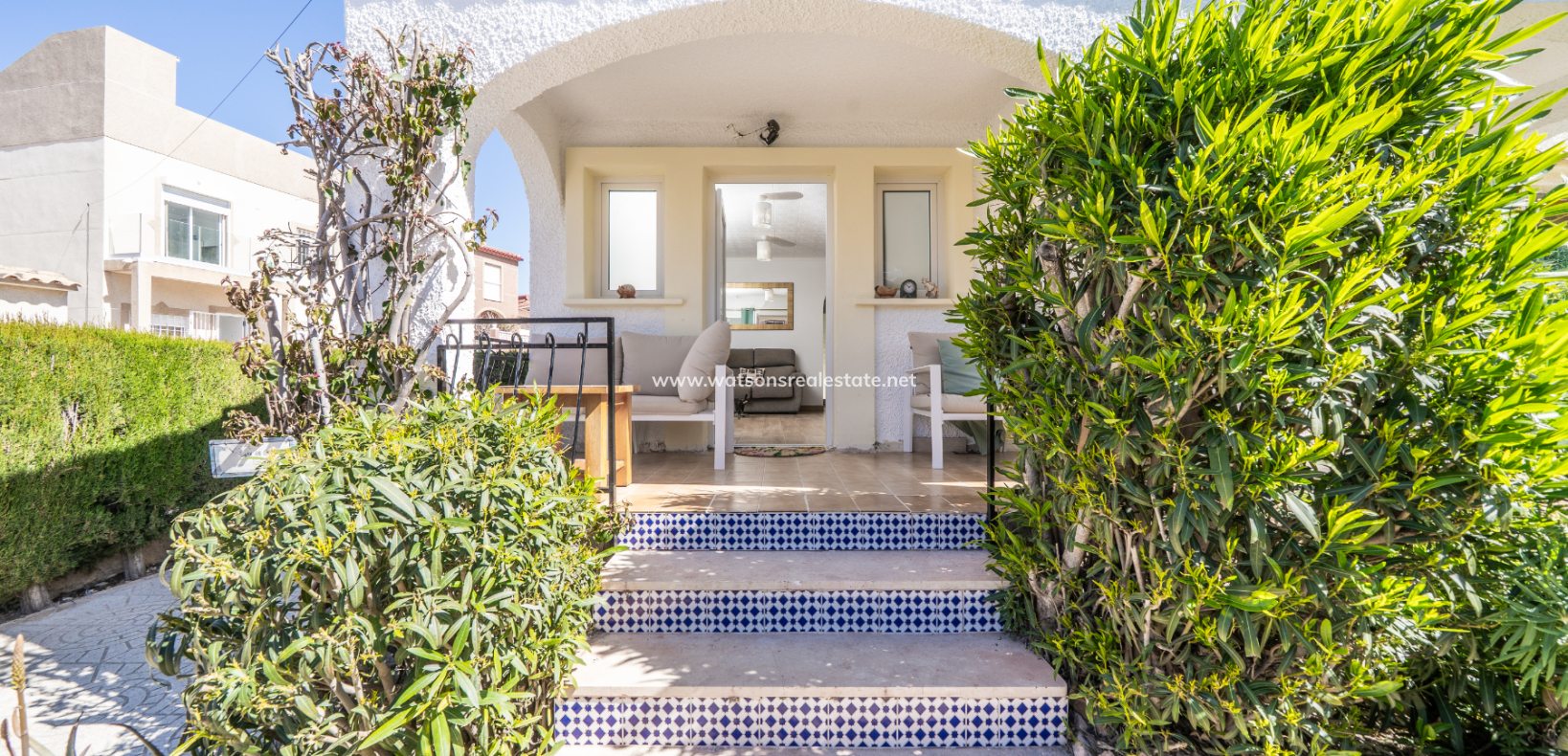 Resale - Fristaende Villa - Urb. La Marina