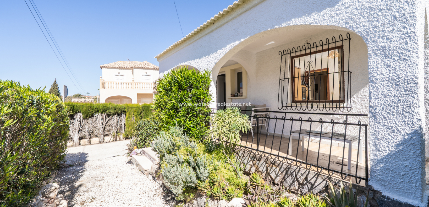 Resale - Fristaende Villa - Urb. La Marina