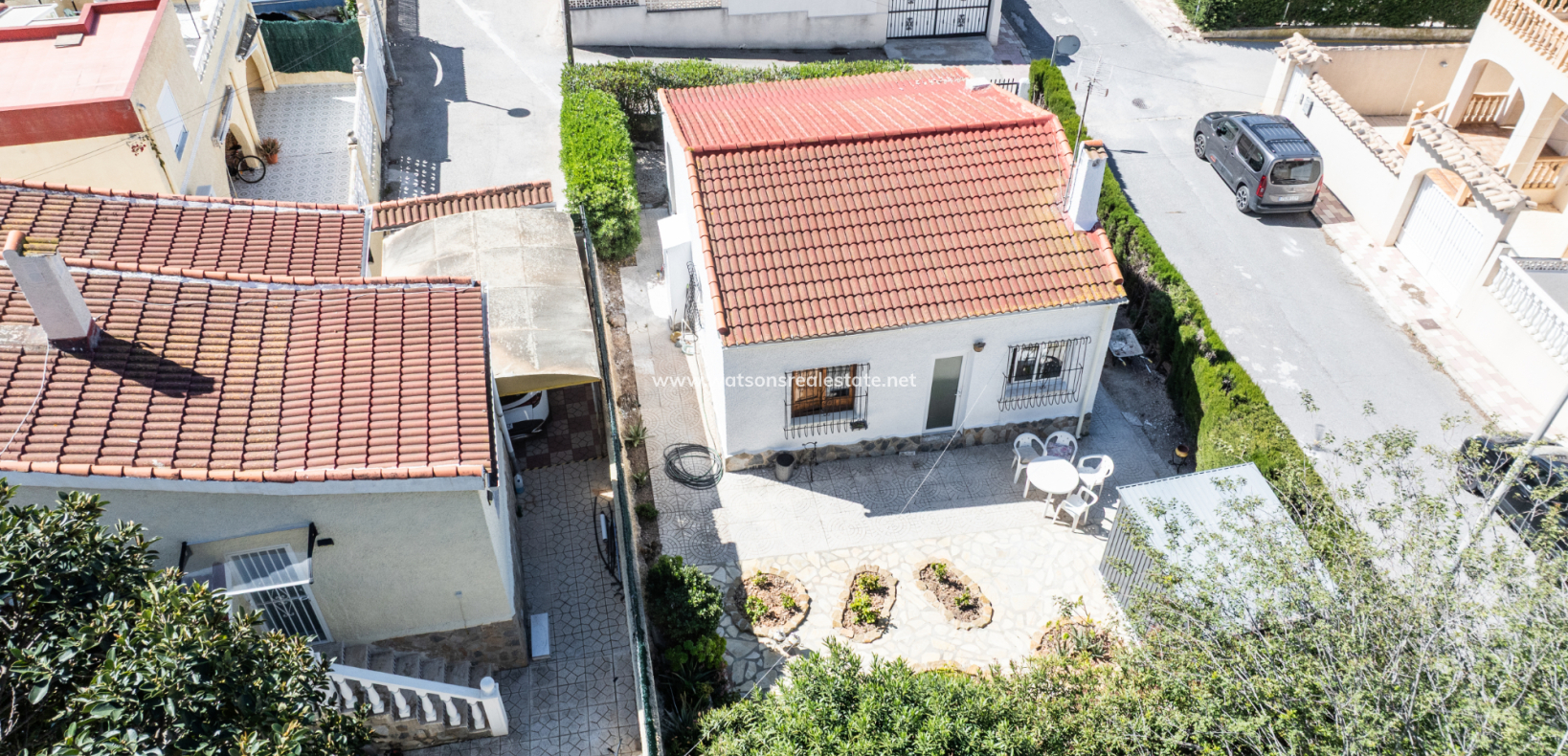 Resale - Fristaende Villa - Urb. La Marina