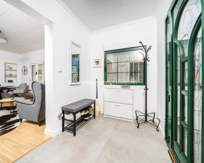 Resale - Fristaende Villa - Urb. La Marina