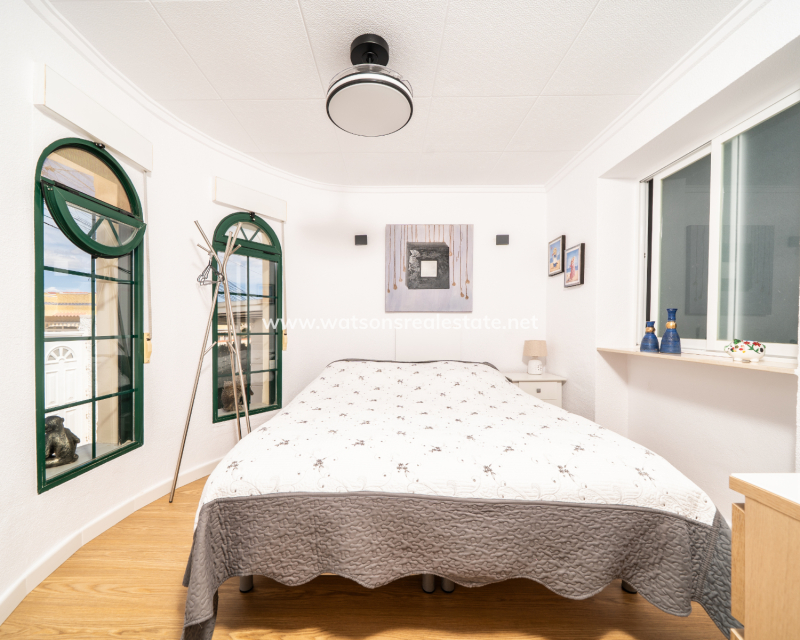 Resale - Fristaende Villa - Urb. La Marina