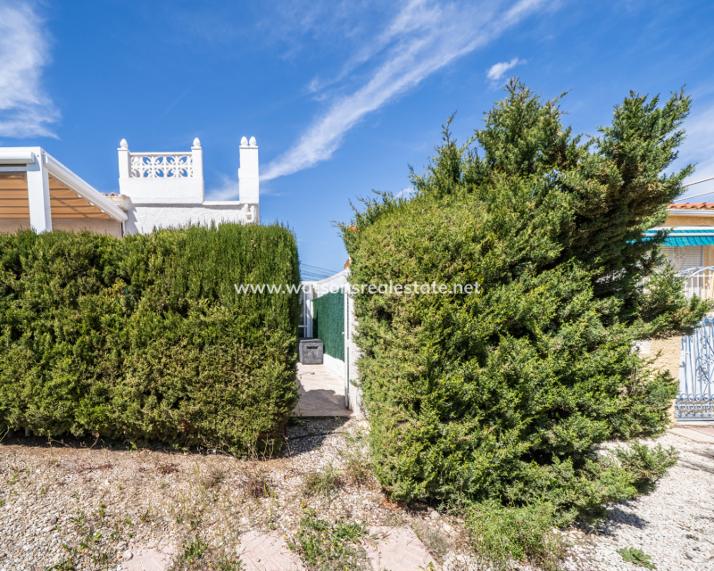 Resale - Fristaende Villa - Urb. La Marina