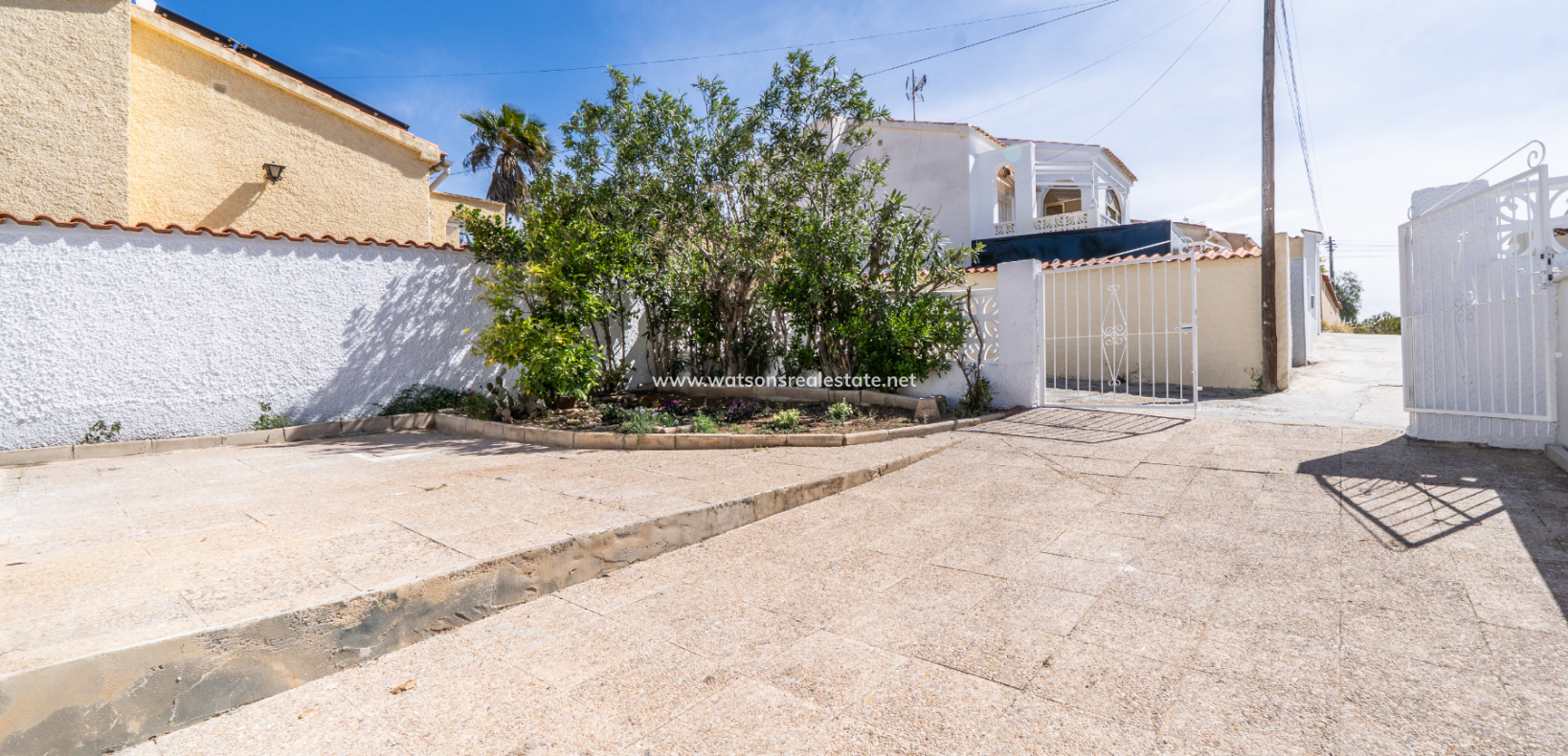 Resale - Fristaende Villa - Urb. La Marina