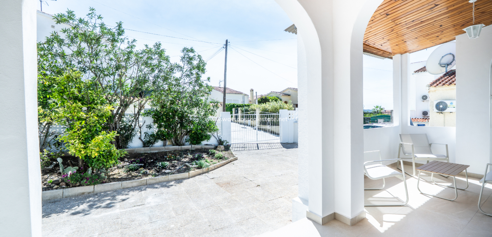 Resale - Fristaende Villa - Urb. La Marina