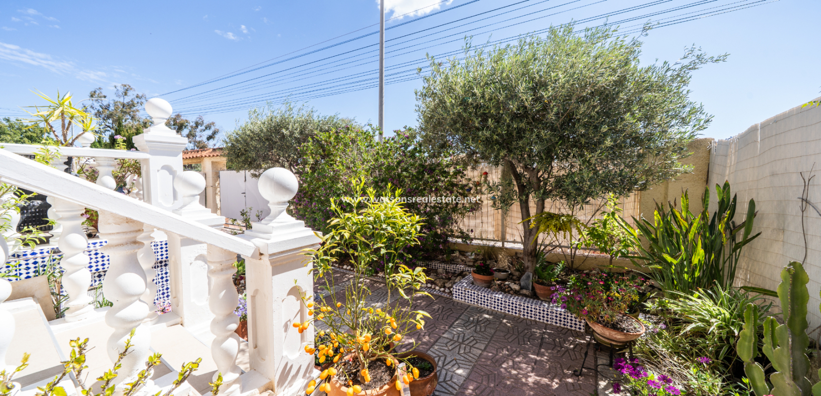 Resale - Fristaende Villa - Urb. La Marina