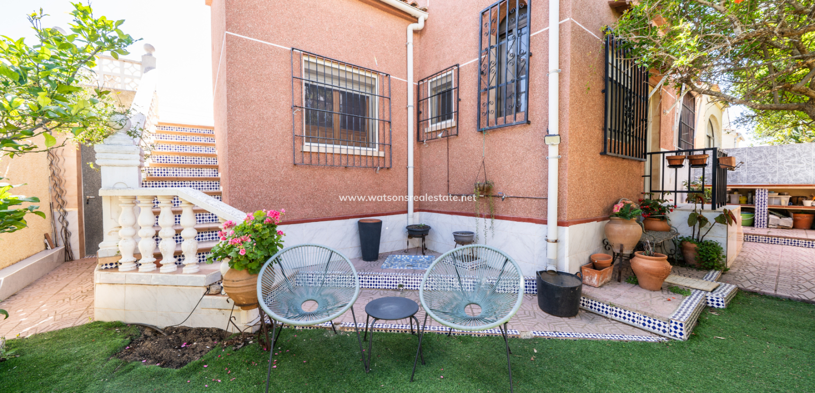 Resale - Fristaende Villa - Urb. La Marina