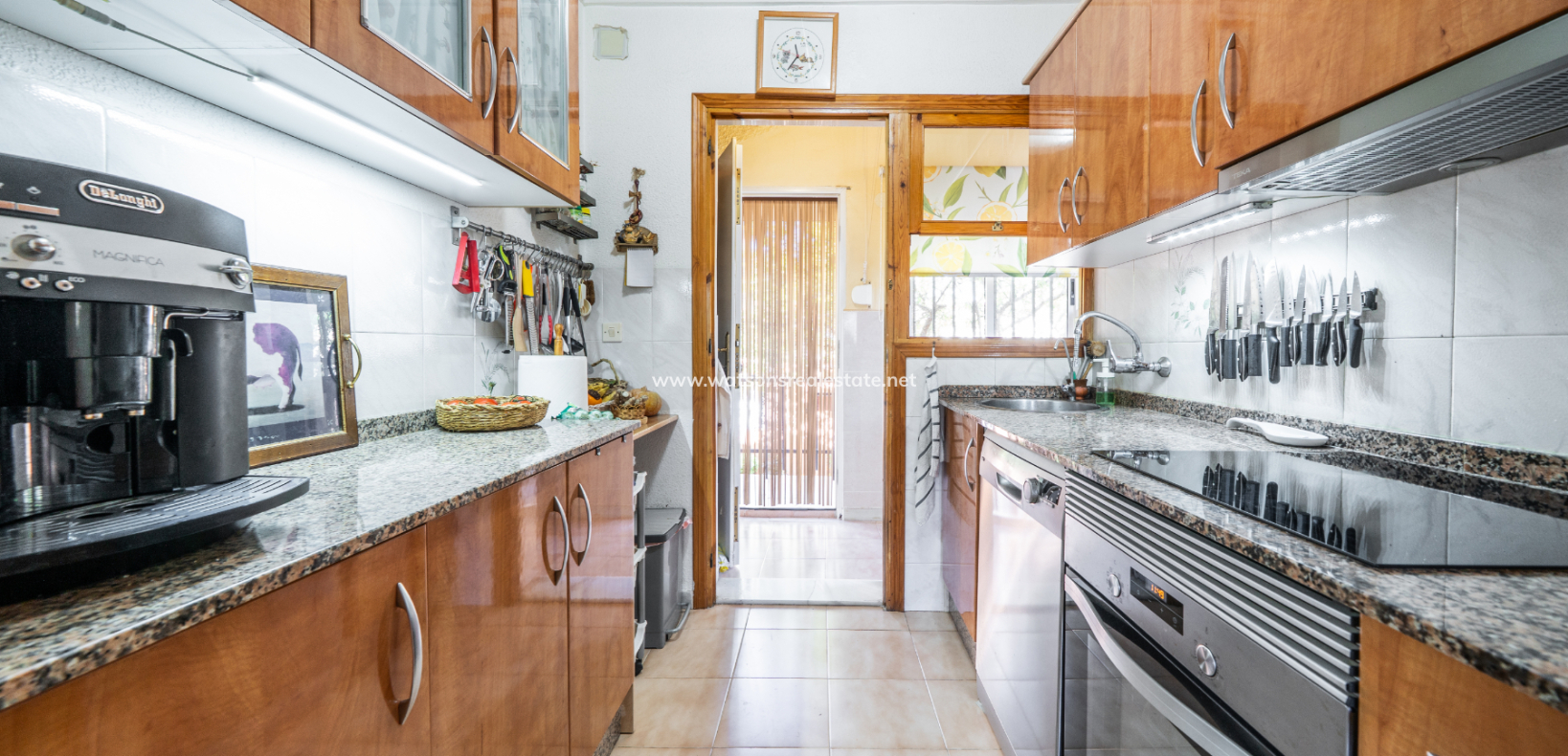 Resale - Fristaende Villa - Urb. La Marina