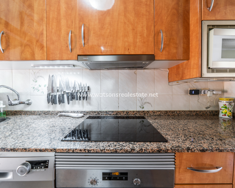 Resale - Fristaende Villa - Urb. La Marina