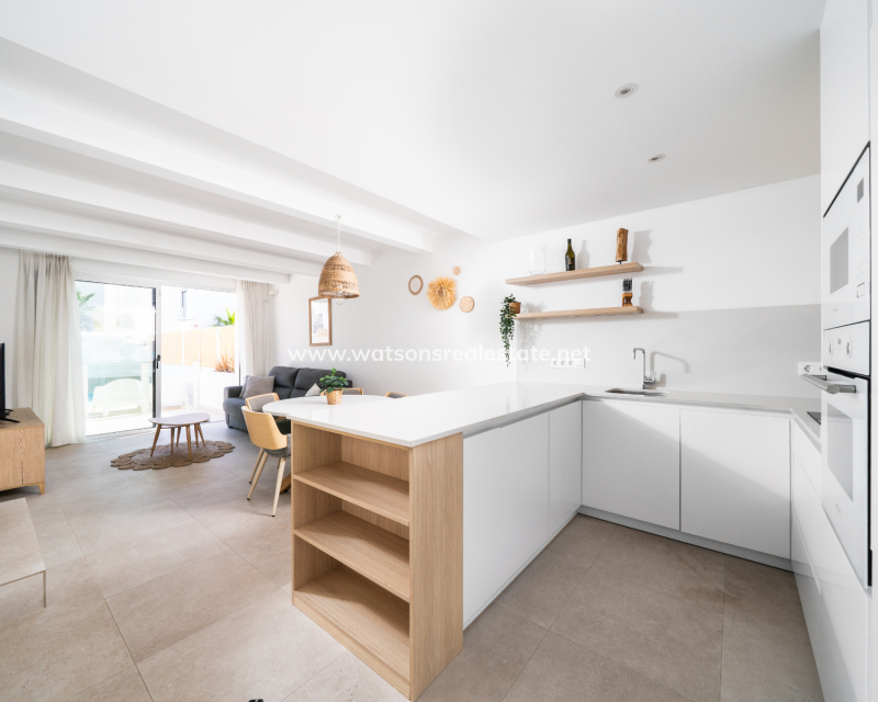 Resale - Fristaende Villa - Urb. La Marina