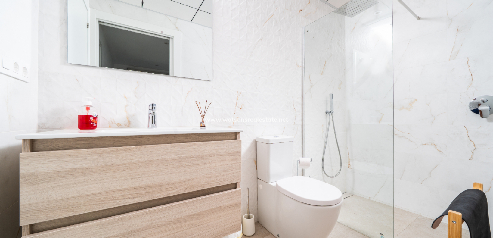 Resale - Fristaende Villa - Urb. La Marina