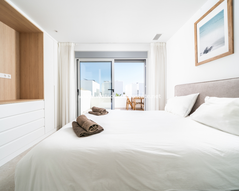 Resale - Fristaende Villa - Urb. La Marina