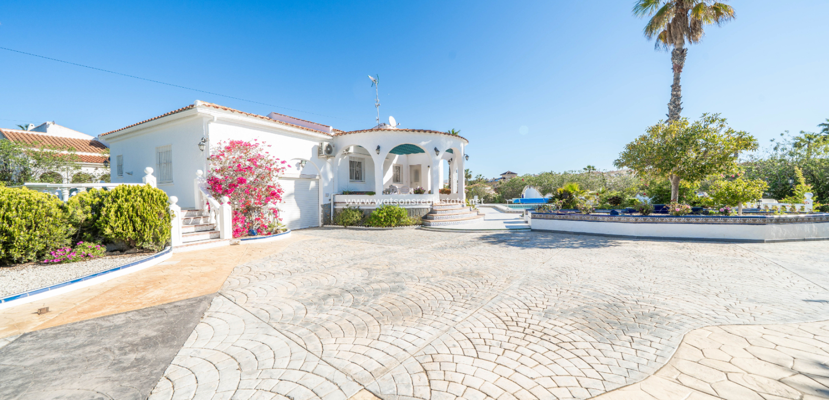 Resale - Fristaende Villa - Urb. La Marina