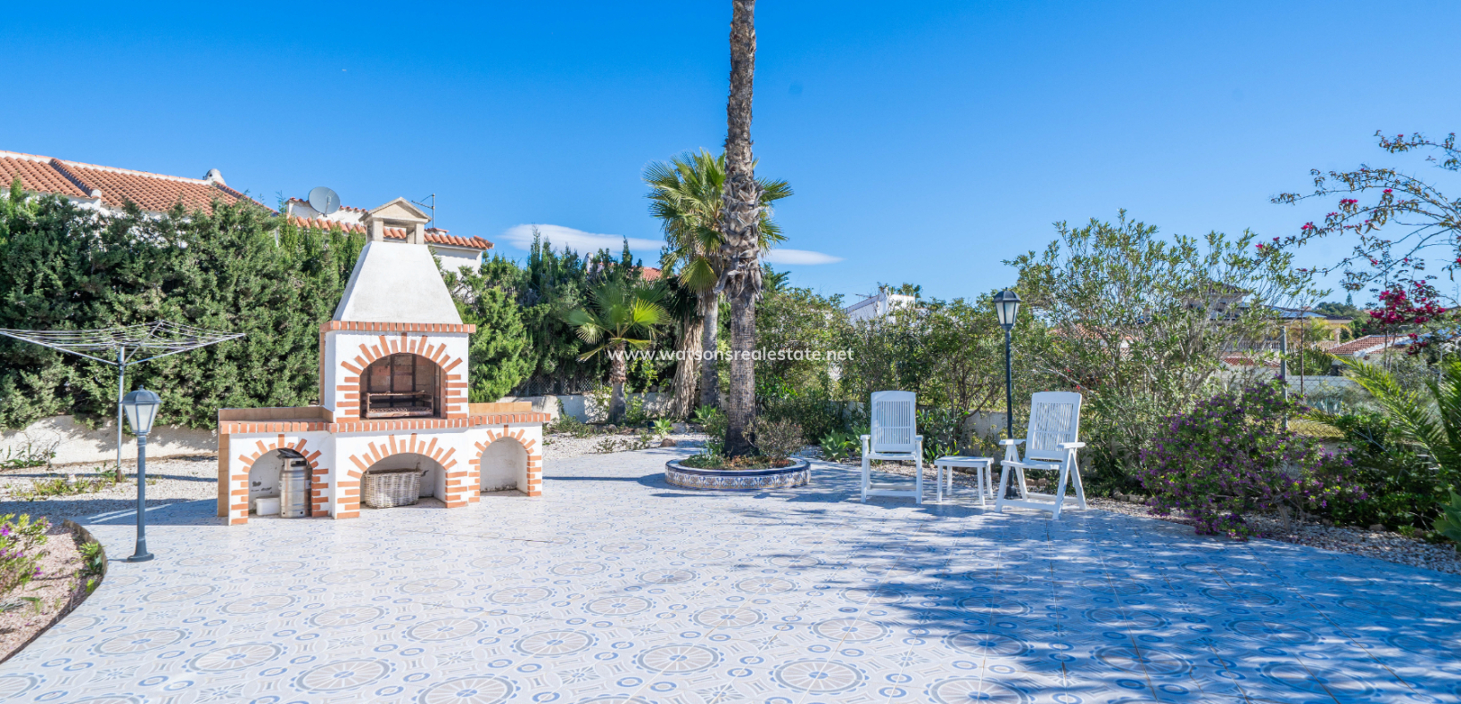 Resale - Fristaende Villa - Urb. La Marina