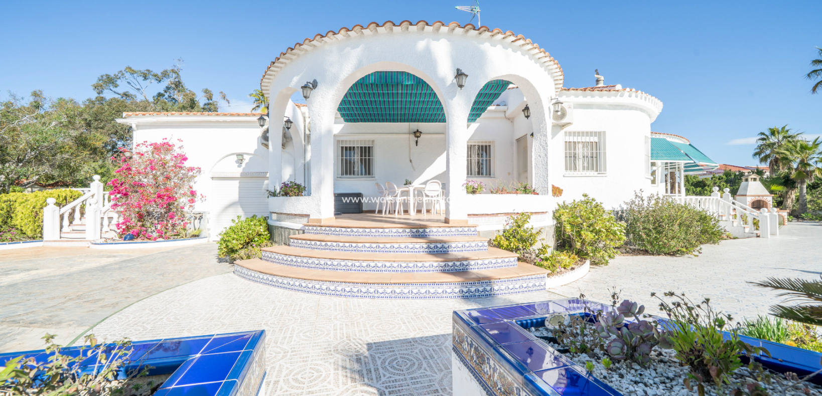 Resale - Fristaende Villa - Urb. La Marina