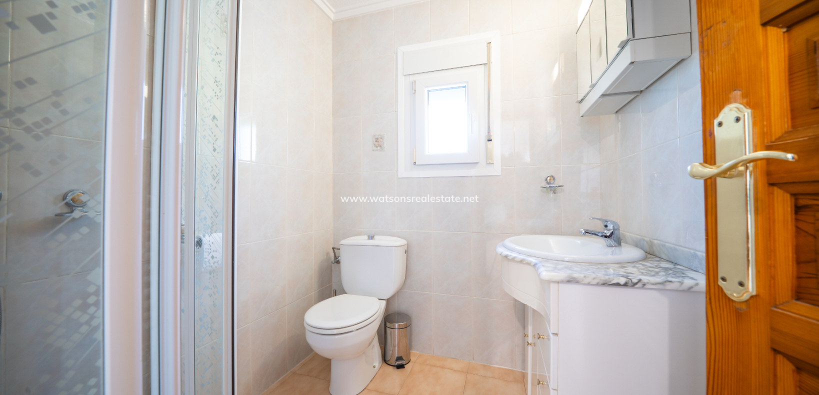 Resale - Fristaende Villa - Urb. La Marina