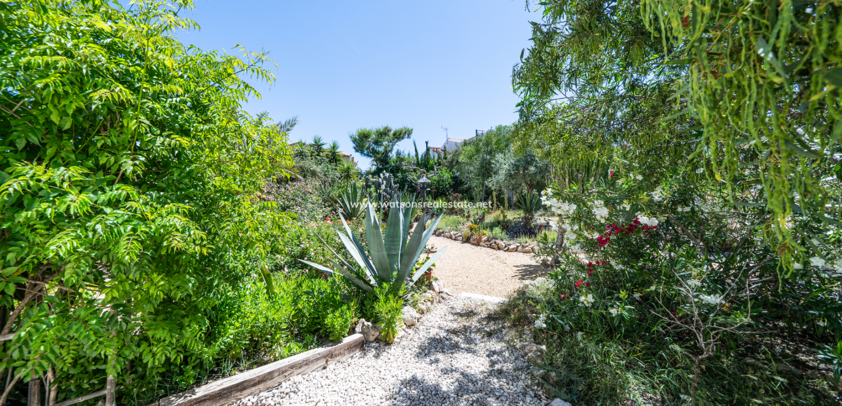 Resale - Fristaende Villa - Urb. La Marina