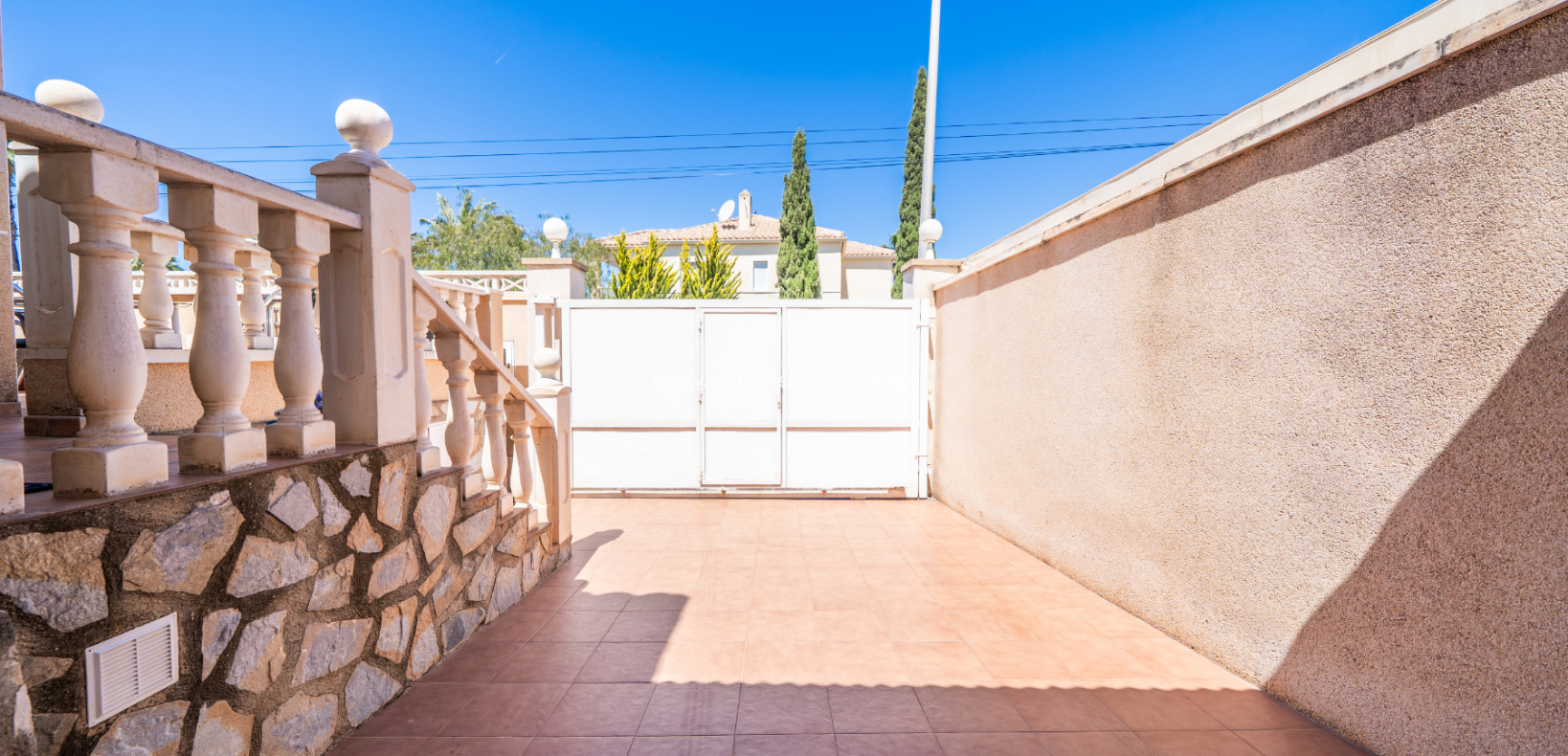 Resale - Fristaende Villa - Urb. La Marina