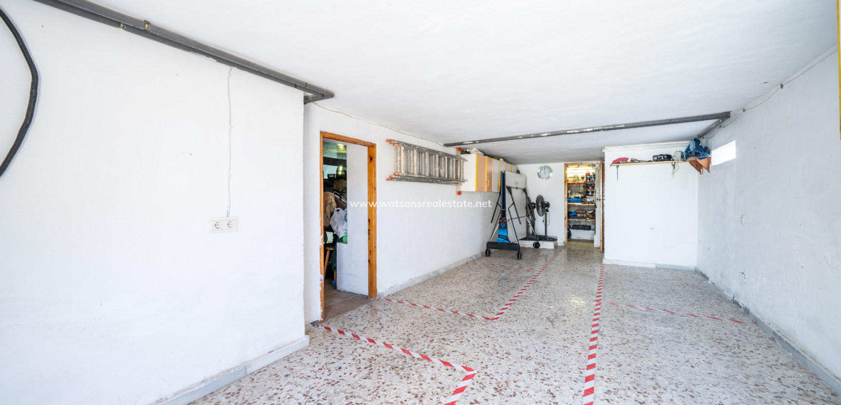 Resale - Fristaende Villa - Urb. La Marina