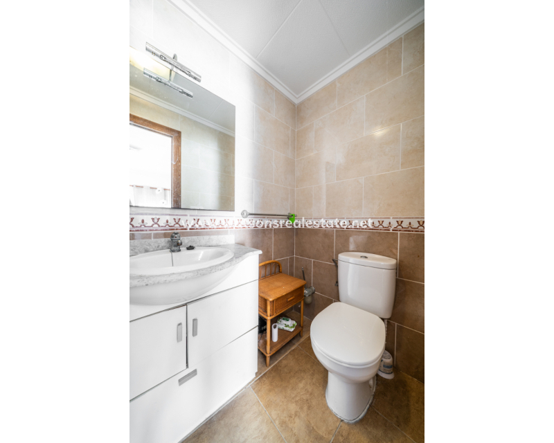 Resale - Fristaende Villa - Urb. La Marina