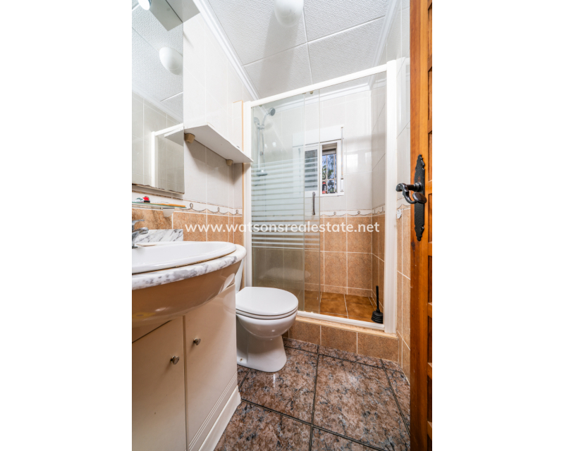 Resale - Fristaende Villa - Urb. La Marina