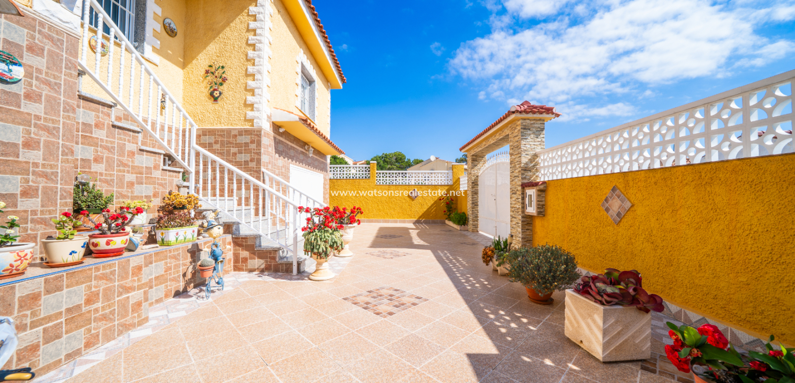 Resale - Fristaende Villa - Urb. La Marina