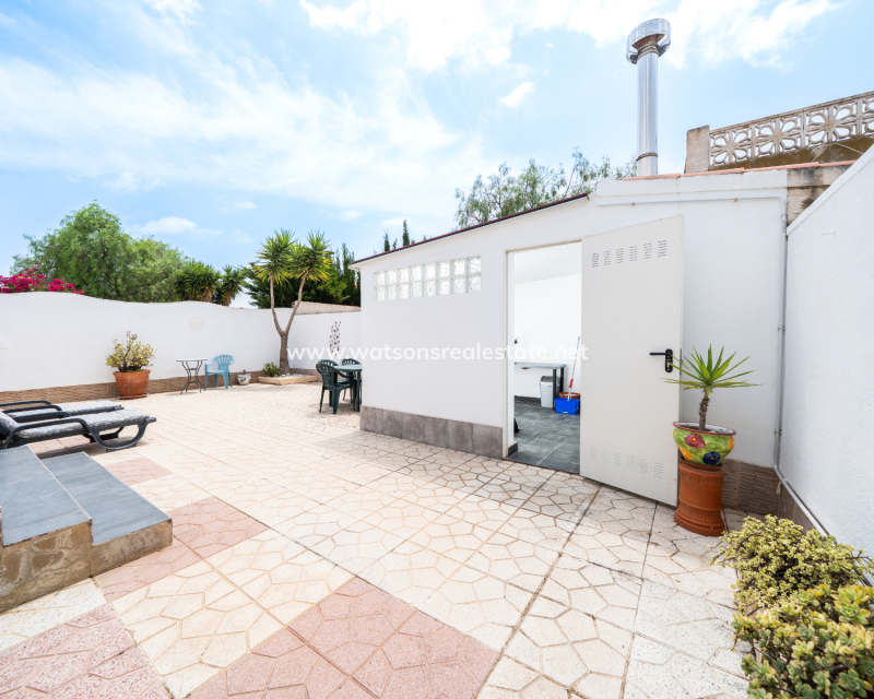 Resale - Fristaende Villa - Urb. La Marina