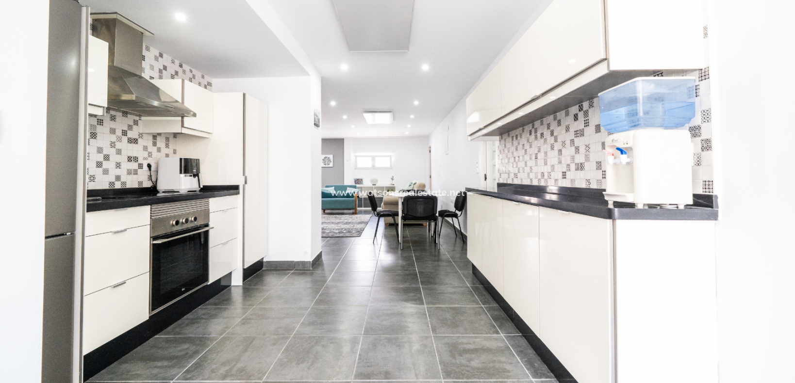 Resale - Fristaende Villa - Urb. La Marina