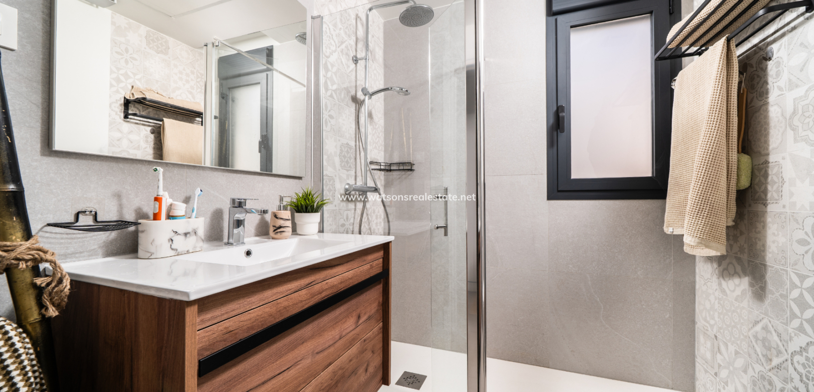 Resale - Fristaende Villa - Urb. La Marina