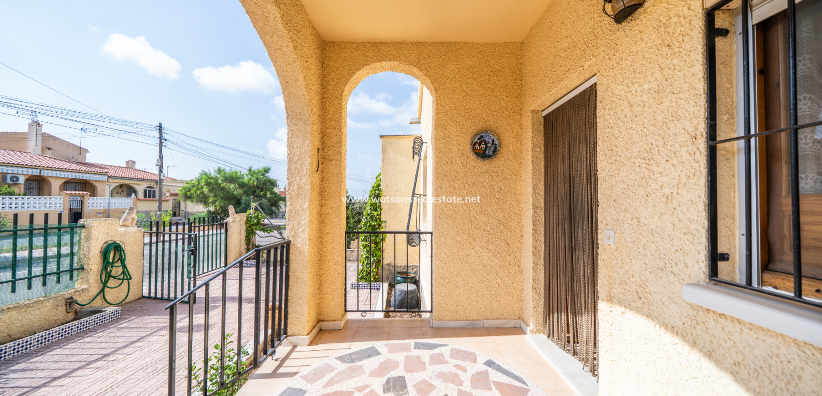 Resale - Fristaende Villa - Urb. La Marina