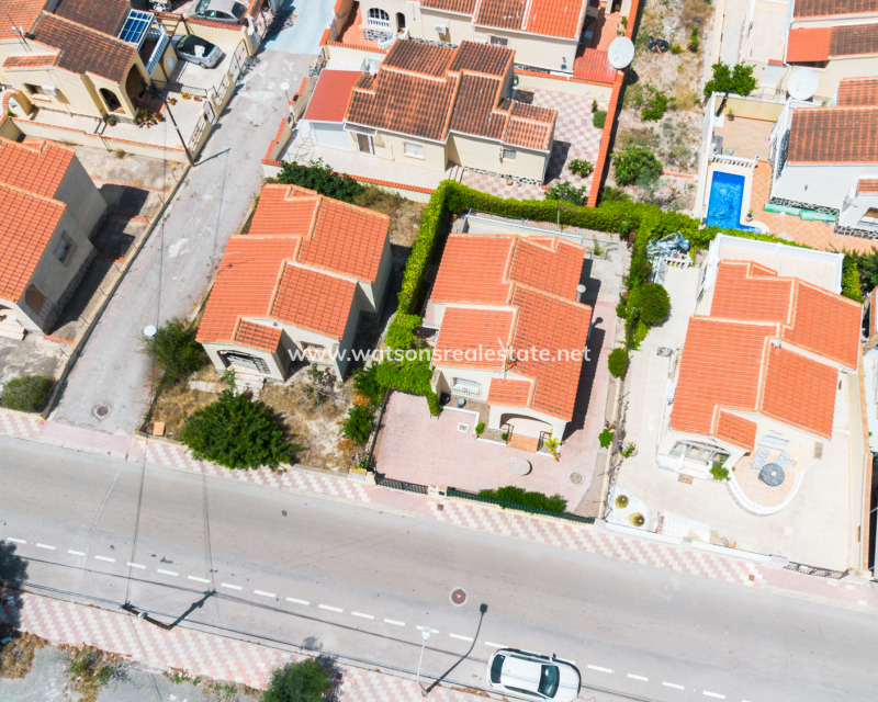 Resale - Fristaende Villa - Urb. La Marina