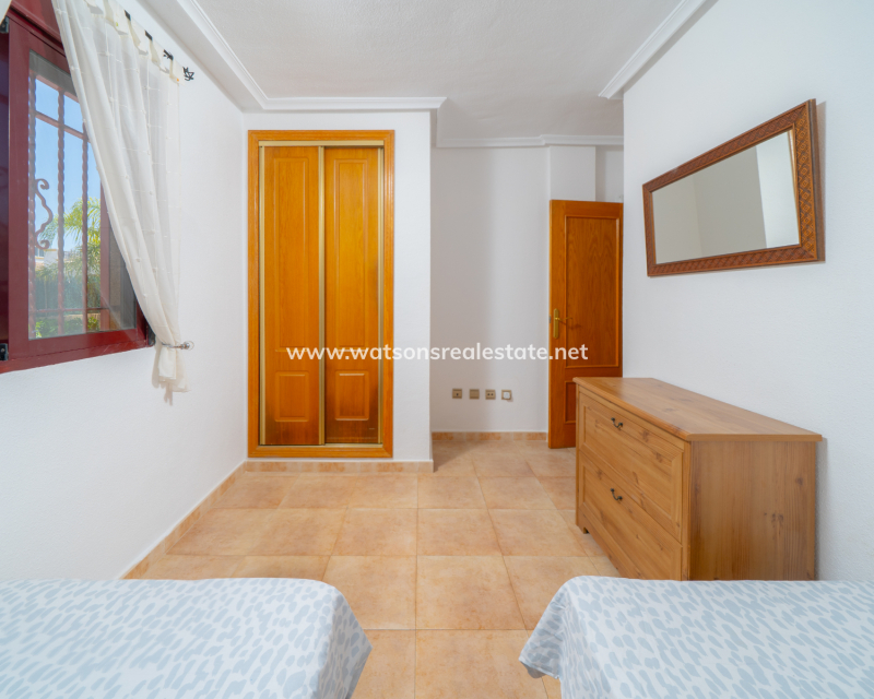 Resale - Fristaende Villa - Urb. La Marina