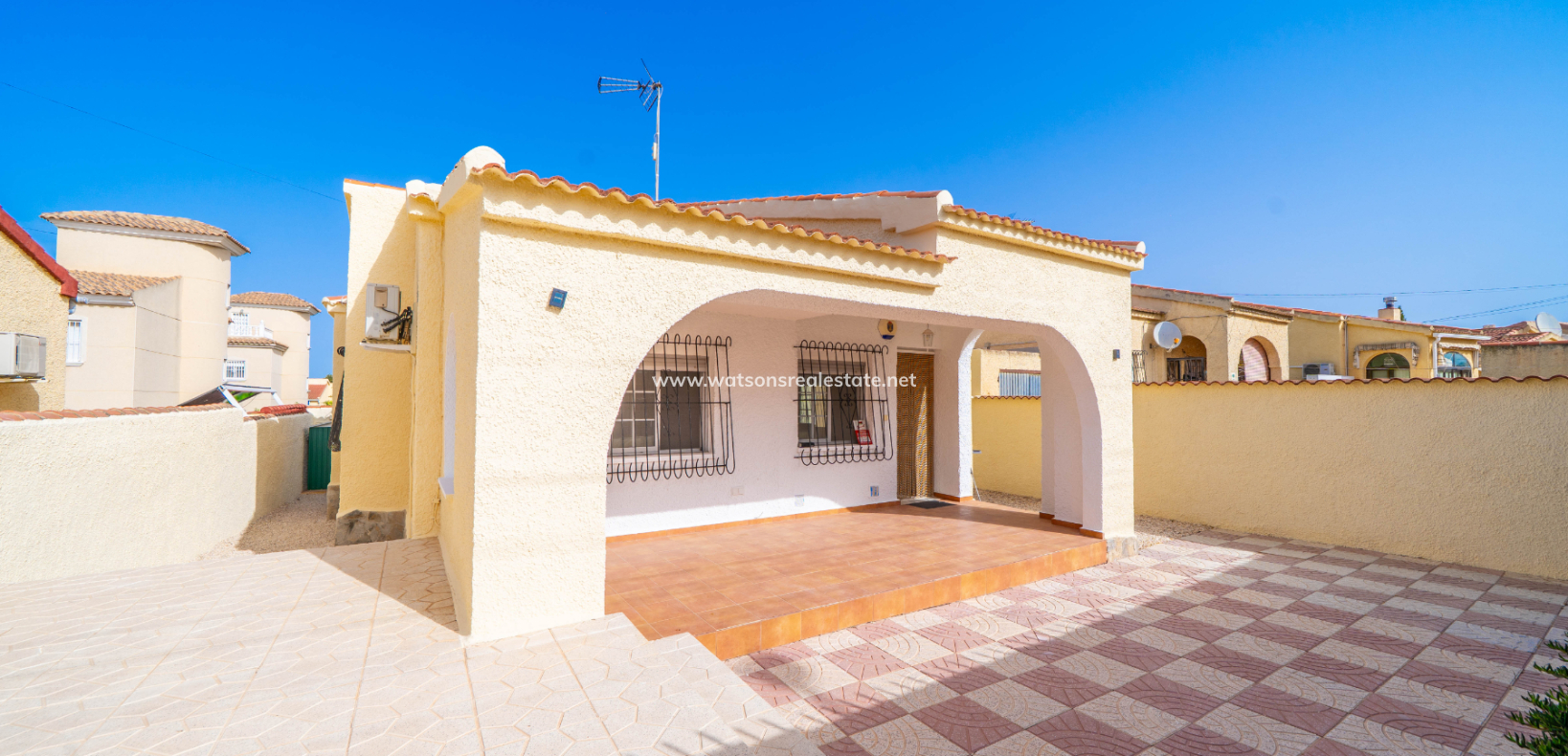 Resale - Fristaende Villa - Urb. La Marina