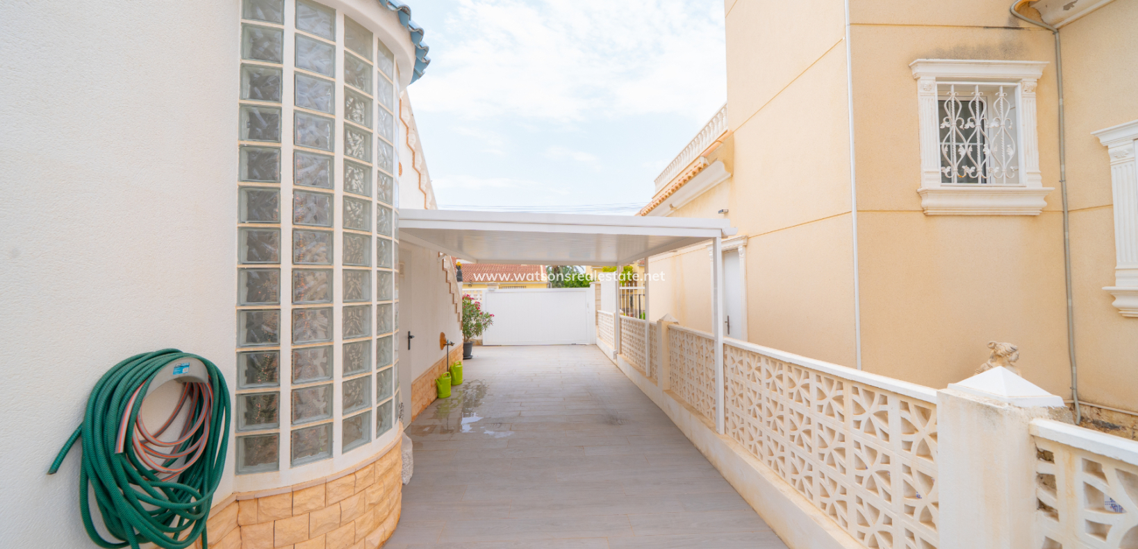 Resale - Fristaende Villa - Urb. La Marina