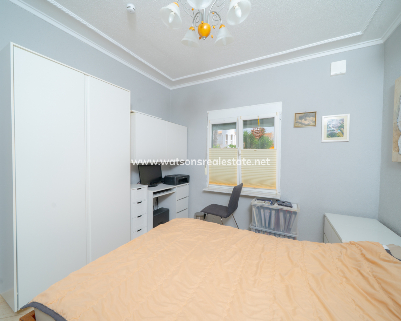 Resale - Fristaende Villa - Urb. La Marina