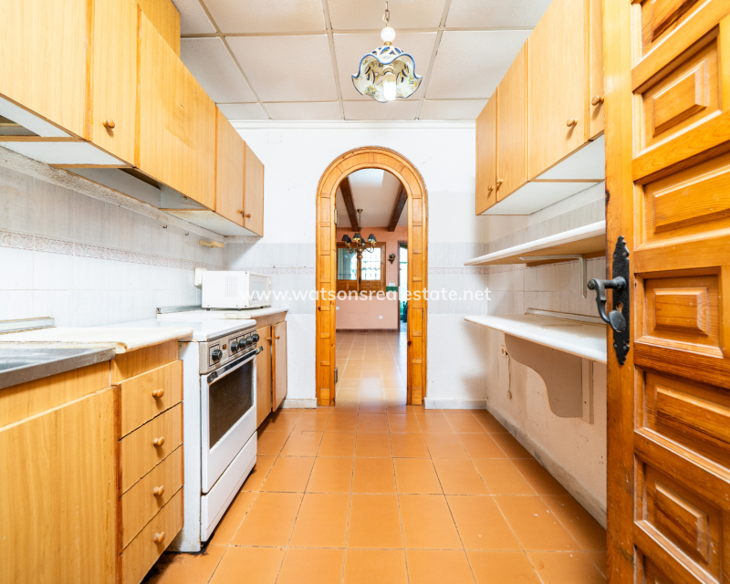 Resale - Fristaende Villa - Urb. La Marina