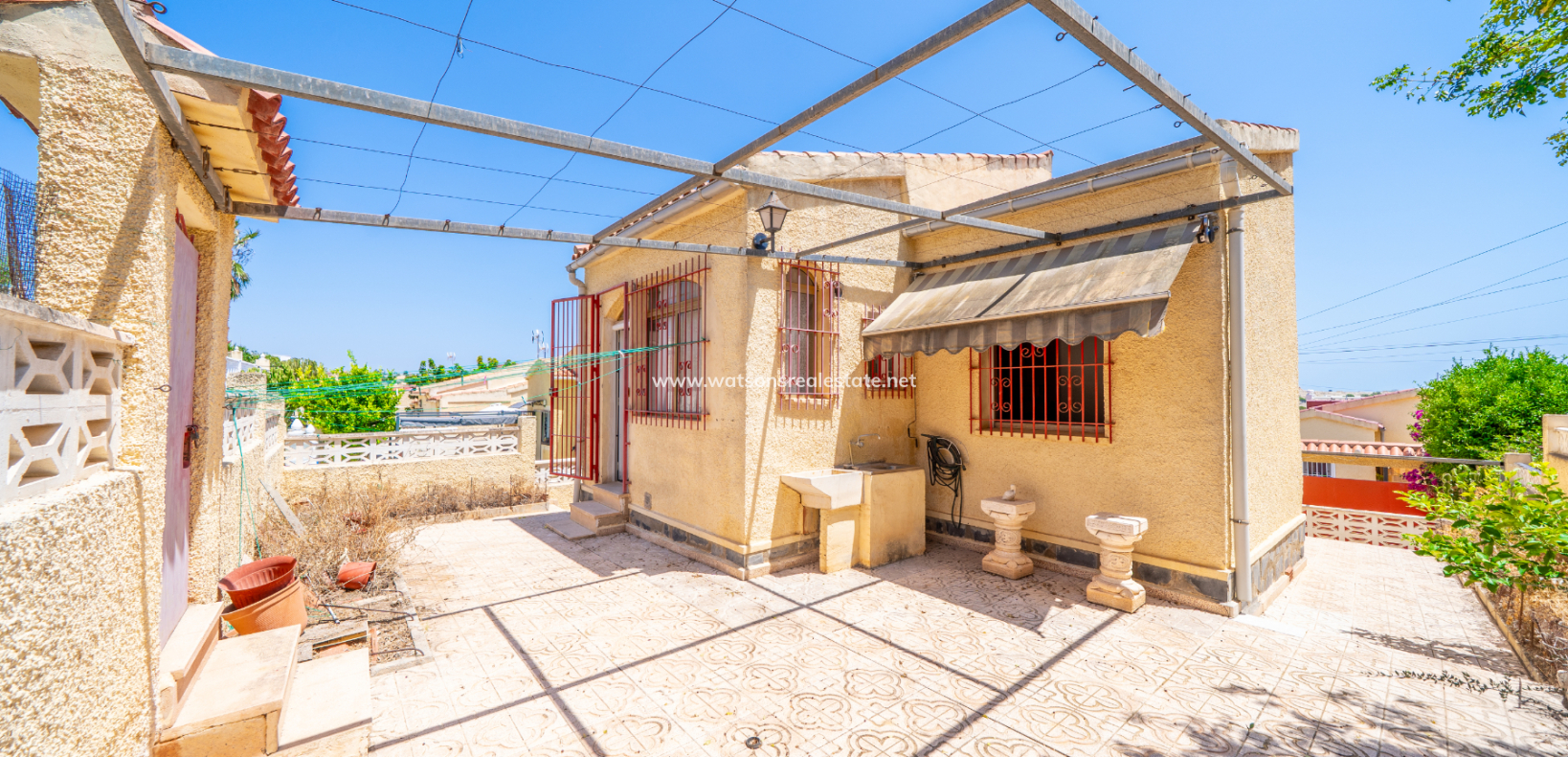 Resale - Fristaende Villa - Urb. La Marina