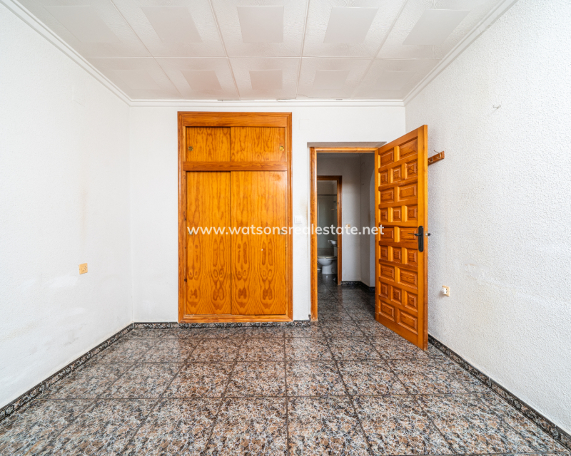 Resale - Fristaende Villa - Urb. La Marina