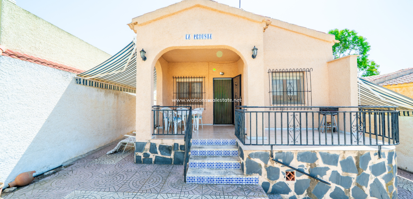 Resale - Fristaende Villa - Urb. La Marina