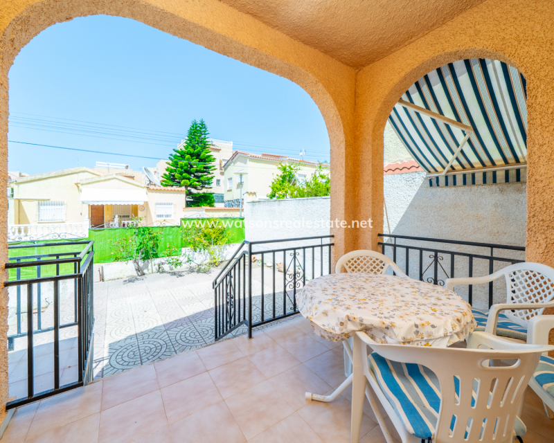 Resale - Fristaende Villa - Urb. La Marina