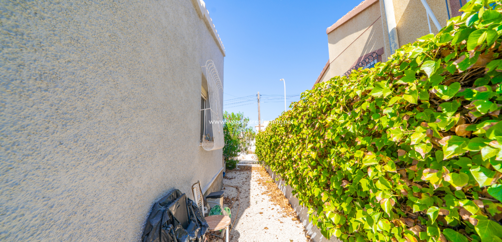 Resale - Fristaende Villa - Urb. La Marina