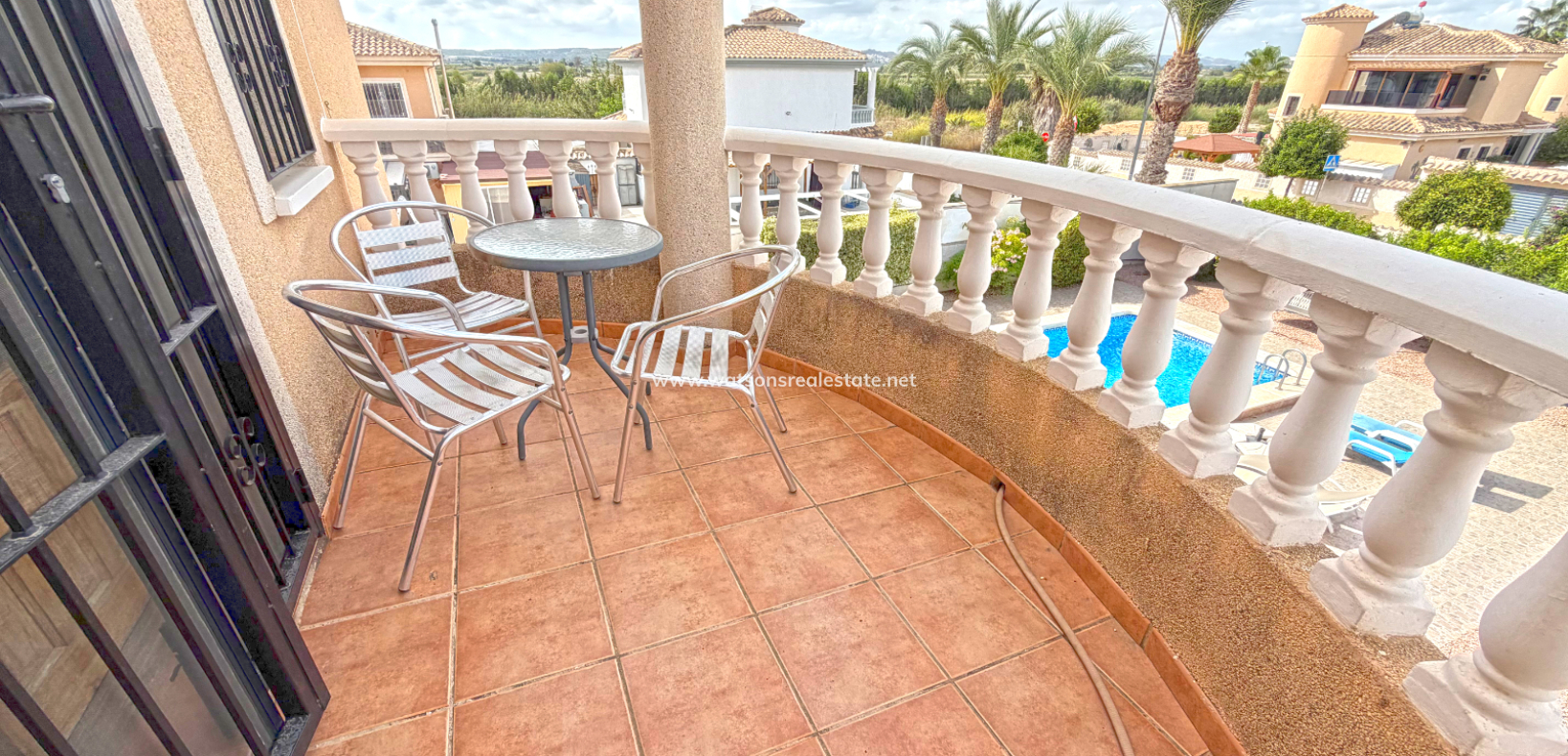 Resale - Fristaende Villa - Urb. La Marina